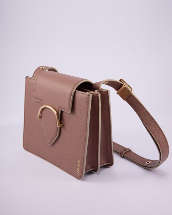 Flap Bag (Creme Pink)